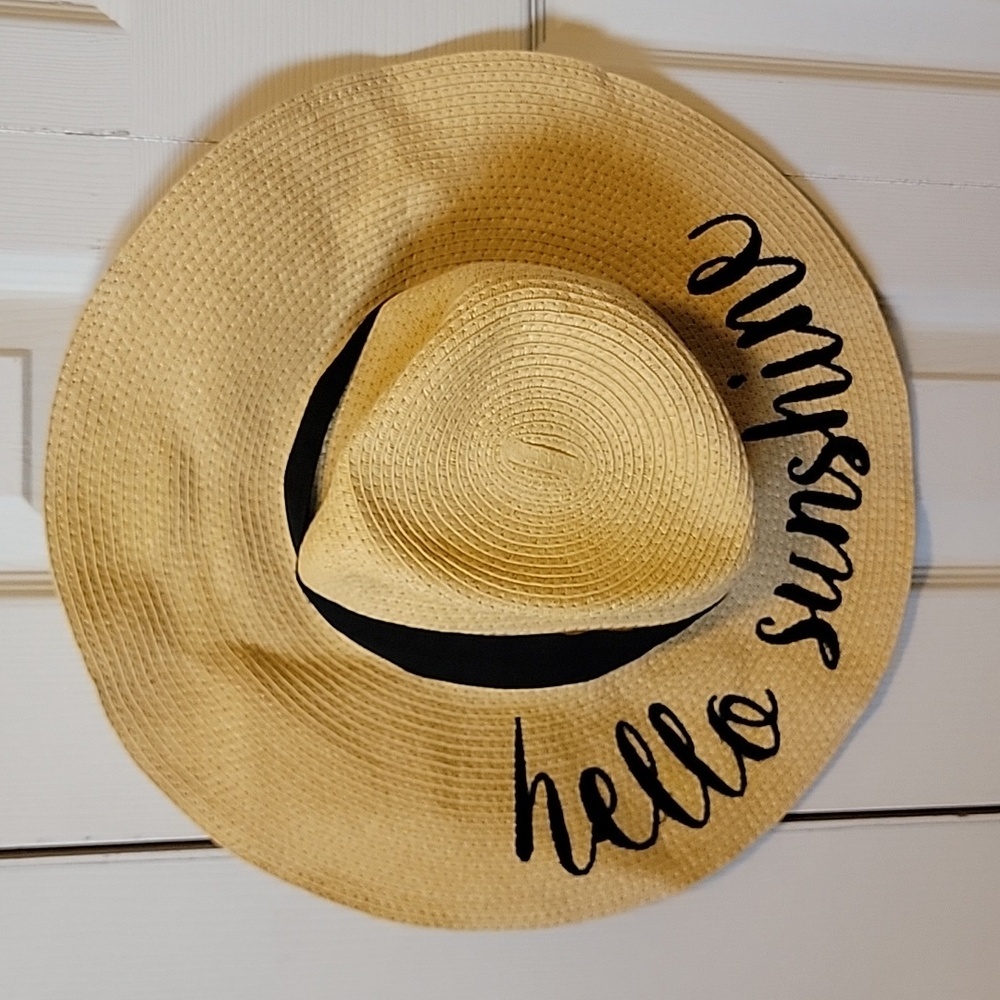NWOT & Never Worn -  Hello Sunshine Hat - Picture 2 of 5